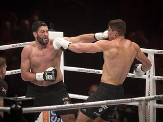Rico Verhoeven neemt het op tegen Jamal Ben Saddik in titelgevecht
