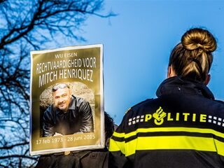 Veroordeling agent die nekklem gebruikte bij Mitch Henriquez blijft staan
