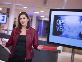 Vrouw ziet haar man bij Opsporing Verzocht en geeft hem aan bij de politie