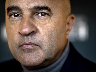 John van den Heuvel: "Bivakmuts en cryptotelefoon gevonden in auto arrestant"