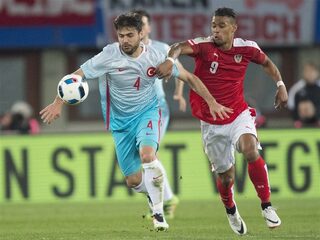 Turkse international Ahmet Çalik (27) overleden bij verkeersongeluk