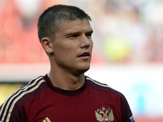 Voormalig aanvoerder Russisch elftal spreekt zich uit tegen Poetin