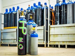 Het OM gaat vanaf vandaag handhaven op lachgasverbod