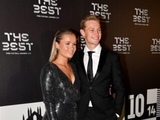 Babynieuws: Frenkie de Jong en Mikky Kiemeney zijn ouders geworden