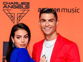 Cristiano Ronaldo vraagt Georgina Rodríguez na tien jaar ten huwelijk: "Ja, ik wil"