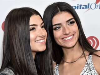 Charli D'Amelio haalt als eerste 100 miljoen volgers op TikTok