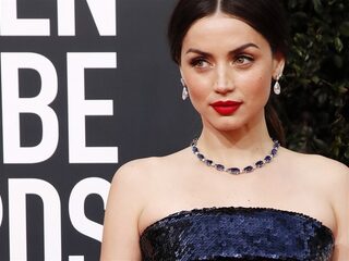 Fans klagen Universal Pictures aan omdat Ana de Armas geen rol had in 'Yesterday'