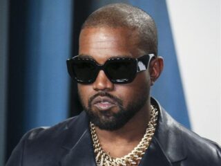 Kanye West noemt Cardi B 'creatie van de illuminati' in gelekte video uit 2018