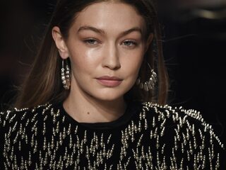 Gigi Hadid voelt zich soms "te wit" om op te staan voor haar Arabische afkomst