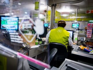 Ondanks corona minder mensen met inkomen onder lage-inkomensgrens in 2020