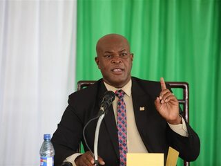 Journalist mishandeld door beveiligers Surinaamse vicepresident Ronnie Brunswijk