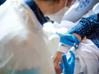 Ziekenhuis Dordrecht kan geen nieuwe coronapatiënten meer aan