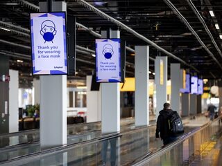 Coronamutatie ook in Nederland, kabinet stelt vliegverbod in