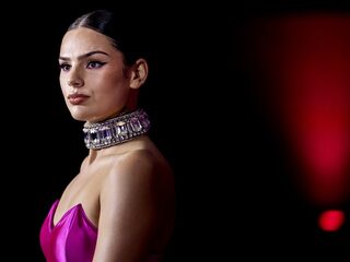 Famke Louise is in verwachting van een zoontje