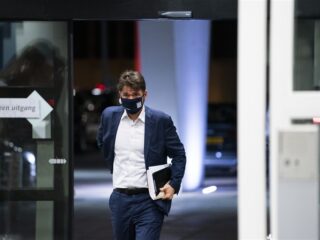 Burgermeester Breda: "Jongeren zijn de vergeten groep van de coronacrisis"