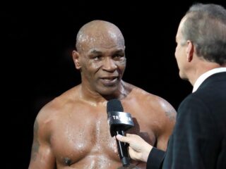 Mike Tyson bevestigt plan om in 2021 opnieuw te vechten