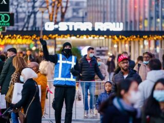 Zorgen om drukte in winkelstraten na Black Friday-weekend