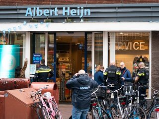 Drie gewonden bij steekpartij in Haagse supermarkt, verdachte opgepakt