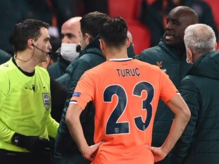 Champions League-wedstrijd PSG tegen Başakşehir gestaakt na racistisch incident