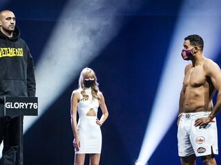 Badr Hari denkt in eerste ronde al klaar te zijn met Adegbuyi