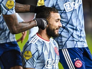 Kritiek op Labyad en Promes na doelpuntviering: "Belachelijk provocerend"