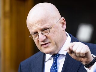 Grapperhaus wil plan maken met horecasector voor heropening