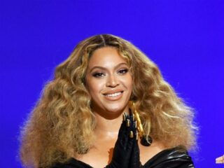 Beyoncé bekroond tot popster van deze eeuw door Billboard