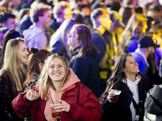 Kabinet komt deze maand met nog meer proefevenementen