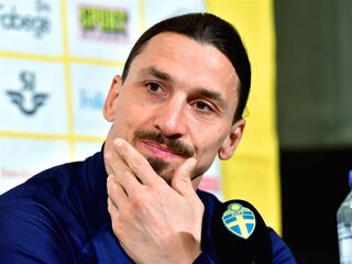 Zlatan Ibrahimovic zet streep door EK-deelname