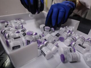 GGD's stoppen even helemaal met AstraZeneca-vaccins