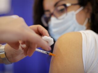 Oostenrijk roept lockdown in het leven voor niet-gevaccineerden