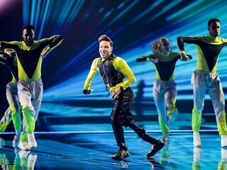 Breakdancer Redo maakt veel indruk op kijkers met openingsact op Songfestival