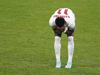 Man (52) krijgt tien weken cel voor racistische uitlatingen na EK-finale Engeland