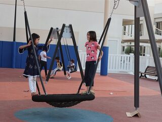 Honderden Afghaanse kinderen gescheiden van ouders na evacuatie door VS