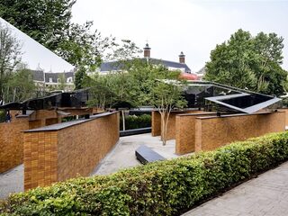 Nationaal Holocaust Namenmonument onthuld in Amsterdam