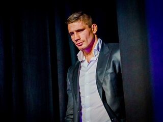 Zo onderhoudt Rico Verhoeven zijn mental health: "Fijn om met een psycholoog te praten"