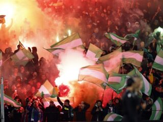 Ajax-fans ook niet welkom in de Kuip tegen Feyenoord bij halve finale beker