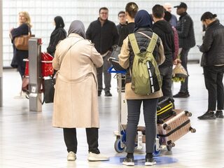 Eerste repatriëringsvlucht Transavia uit Marokko aangekomen op Schiphol