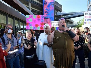 Protesten bij Netflix-kantoor vanwege Dave Chappelle-special