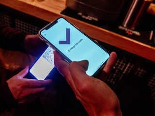 Valse coronatoegangsbewijzen nog steeds volop in omloop