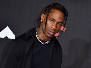 35 aanklachten tegen Travis Scott na Astroworld-drama