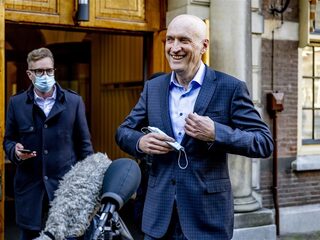 Minister Kuipers denkt dat alle coronamaatregelen dit jaar overboord kunnen