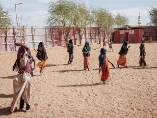 Hongerdood dreigt voor twee miljoen kinderen in Oost-Afrika: wat is er aan de hand?
