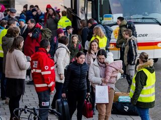 Kabinet wil dat elke veiligheidsregio tweeduizend Oekraïense vluchtelingen opvangt