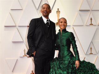 Jada Pinkett Smith wordt verrast door Will Smith: "Ik ben gelukkiger dan ooit"