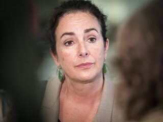 Burgemeester Halsema uitgescholden en bedreigd om verplaatsing huldiging Ajax