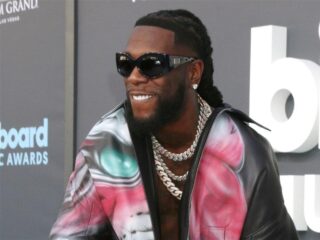 Burna Boy verheugt zich op zijn show in GelreDome: ''Ik kijk er echt naar uit om jullie te zien''