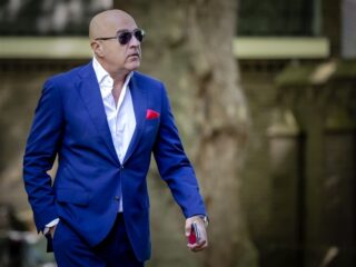 John van den Heuvel gaat op onderzoek naar misdaad in Dubai: "Twee gezichten"