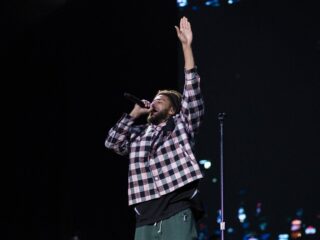 J. Cole onthult waarom hij zich afzijdig hield van Kendrick Lamar en Drake-beef in nieuwe track 'Port Antonio'