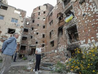 Nederland geeft Oekraïne tientallen miljoenen extra steun voor wederopbouw